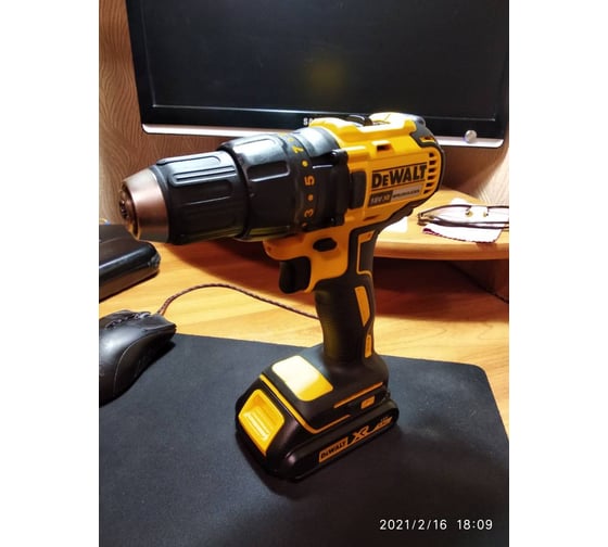Бесщеточная дрель-шуруповерт DEWALT 18.0 В XR DCD777S2T 14