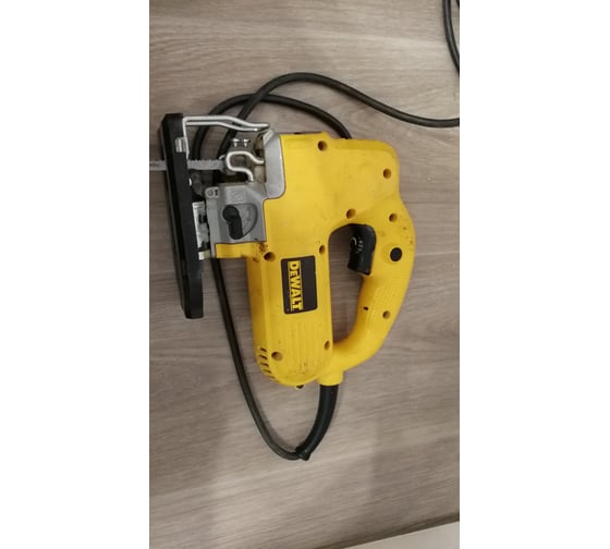 Лобзик DEWALT DW 341 K 15