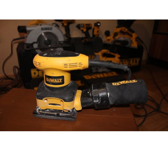 Вибрационная шлифмашина DEWALT D 26441 6