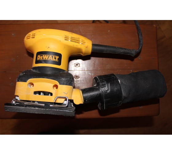 Вибрационная шлифмашина DEWALT D 26441 9