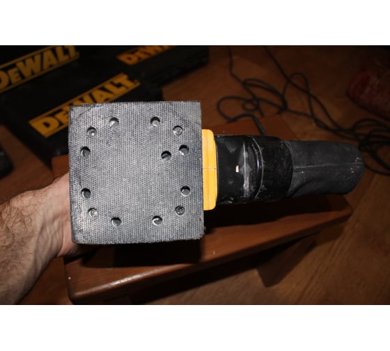 Вибрационная шлифмашина DEWALT D 26441 10