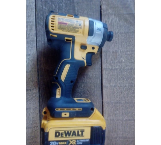 Бесщеточный импульсный шуруповерт DEWALT XR DCF887N 182
