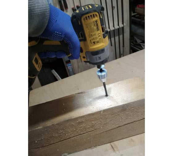Бесщеточный импульсный шуруповерт DEWALT XR DCF887N 155