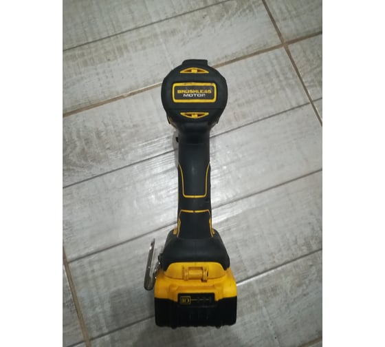 Бесщеточный импульсный шуруповерт DEWALT XR DCF887N 141