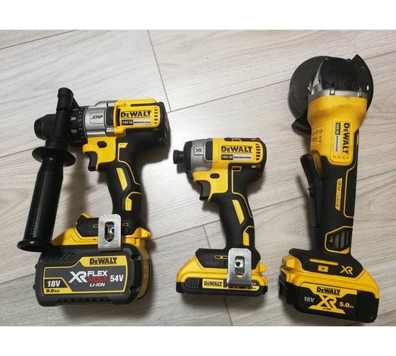 Бесщеточный импульсный шуруповерт DEWALT XR DCF887N 117