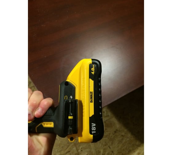 Бесщеточный импульсный шуруповерт DEWALT XR DCF887N 95
