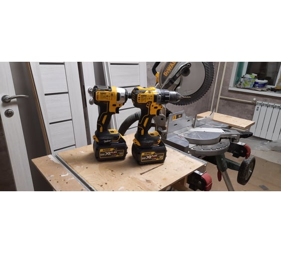 Бесщеточный импульсный шуруповерт DEWALT XR DCF887N 84