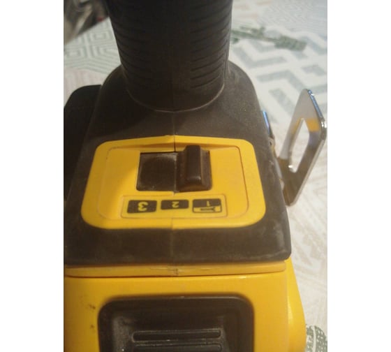 Бесщеточный импульсный шуруповерт DEWALT XR DCF887N 78