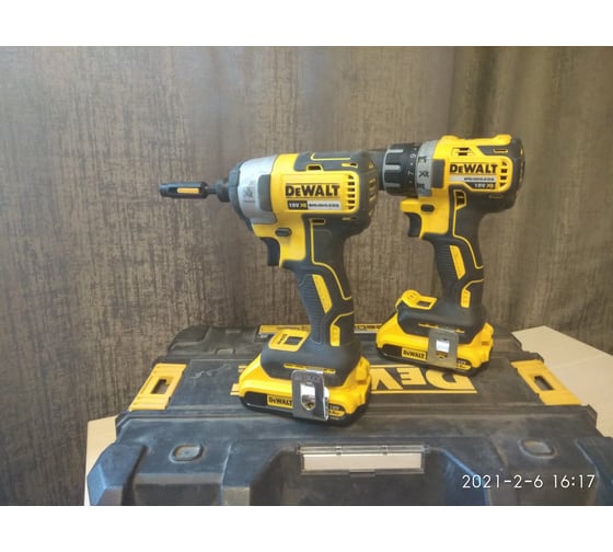 Бесщеточный импульсный шуруповерт DEWALT XR DCF887N 68