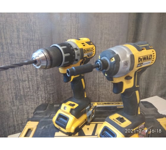 Бесщеточный импульсный шуруповерт DEWALT XR DCF887N 70