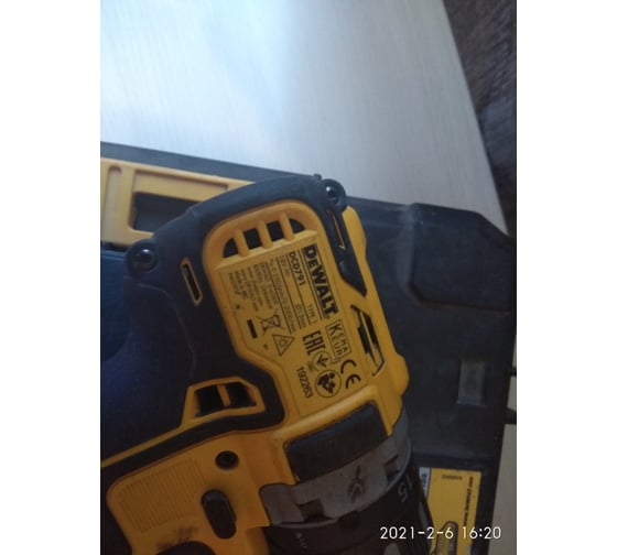 Бесщеточный импульсный шуруповерт DEWALT XR DCF887N 72