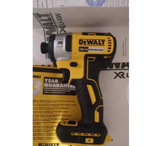 Бесщеточный импульсный шуруповерт DEWALT XR DCF887N 64