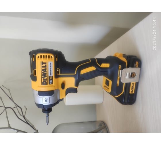 Бесщеточный импульсный шуруповерт DEWALT XR DCF887N 58