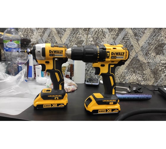 Бесщеточный импульсный шуруповерт DEWALT XR DCF887N 57