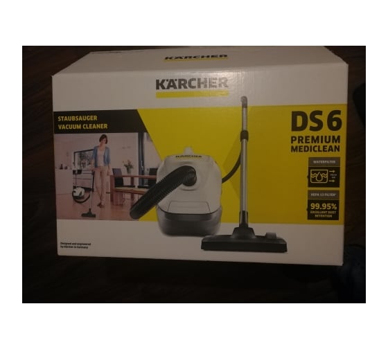Пылесос с аквафильтром Karcher DS 6 Premium Mediclean 1.195-241 12