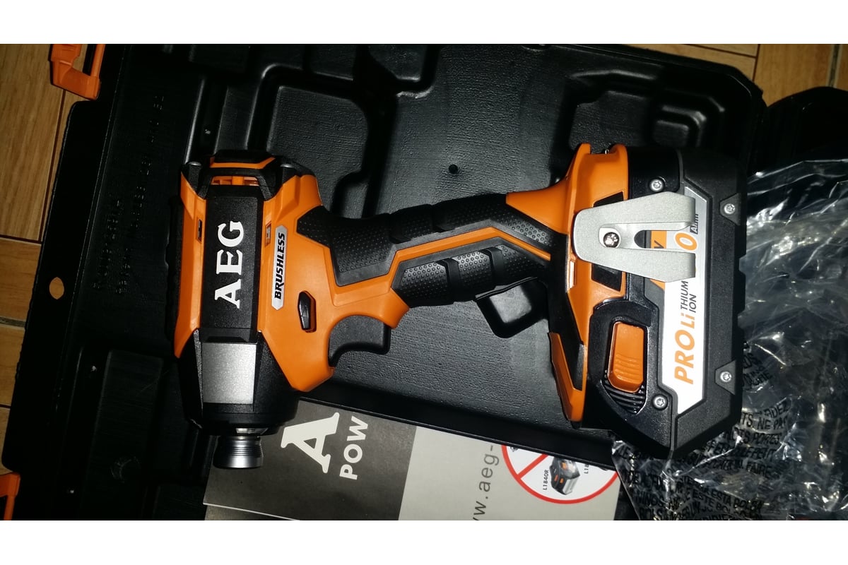 Шуруповерт aeg bsb18cbl. Аег инструмент коробка. Бесщеточный аккумуляторный ударный гайковерт aeg bss18c12zb6-0 4935472012. Бесщеточная угловая шлифмашина aeg bews18-125bl. Aeg bews 18-115.