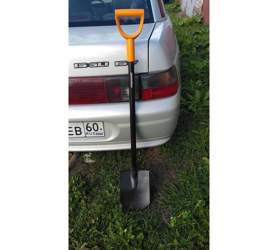 Штыковая лопата FISKARS SolidTM 1026686 35