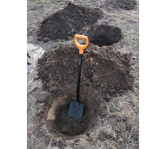 Штыковая лопата FISKARS SolidTM 1026686 16