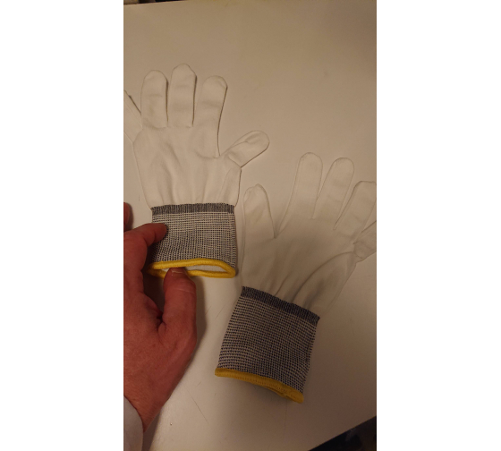 Бесшовные перчатки из полиэстера для точных работ Jeta Safety размер М .