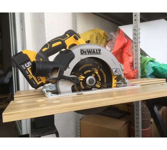 Бесщеточная дисковая пила DEWALT DCS570NT 76