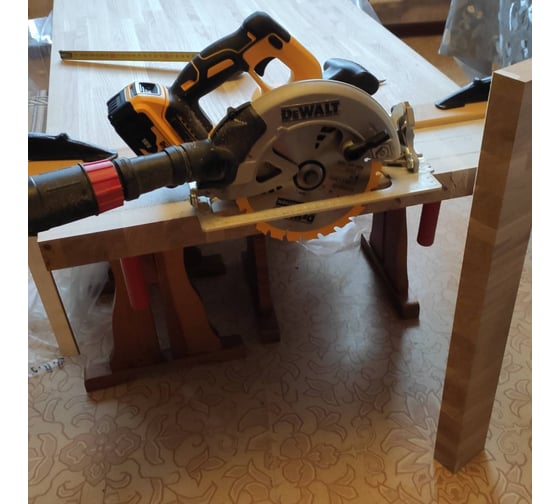Бесщеточная дисковая пила DEWALT DCS570NT 68