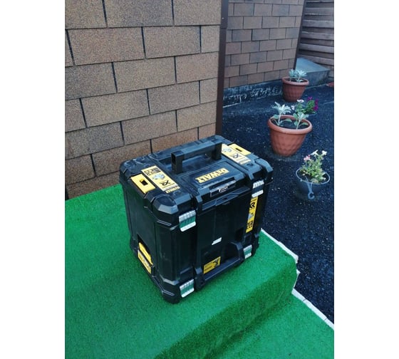 Бесщеточная дисковая пила DEWALT DCS570NT 58