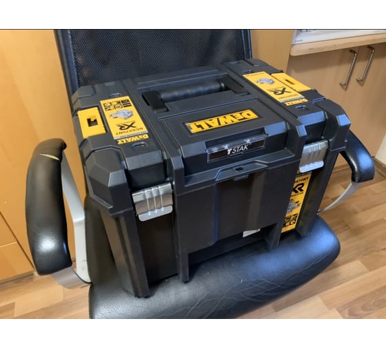Бесщеточная дисковая пила DEWALT DCS570NT 35