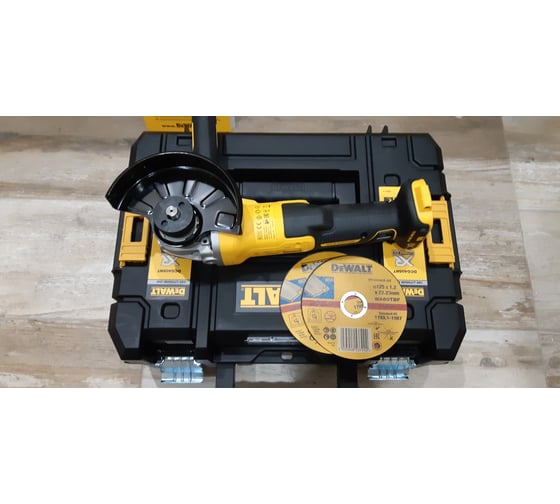 Бесщеточная угловая шлифмашина DEWALT DCG405NT 93