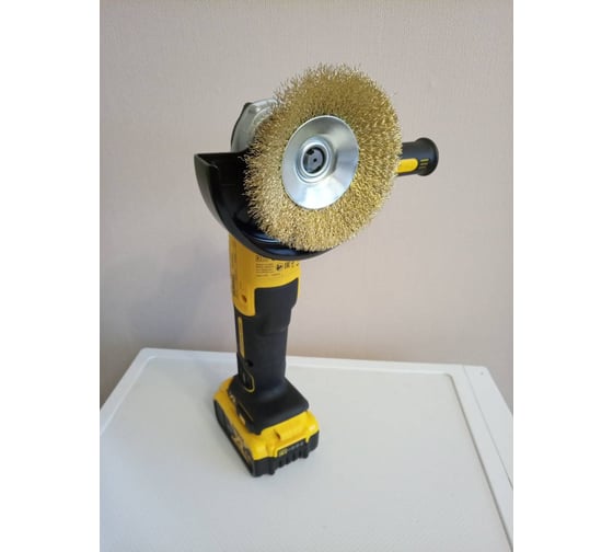 Бесщеточная угловая шлифмашина DEWALT DCG405NT 75