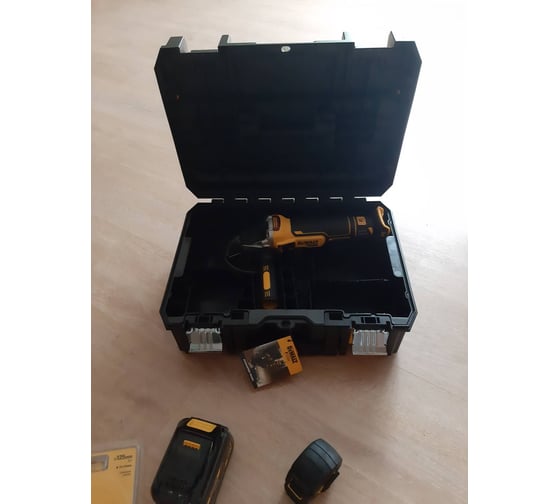 Бесщеточная угловая шлифмашина DEWALT DCG405NT 64