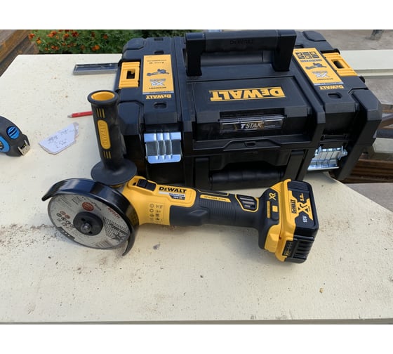 Бесщеточная угловая шлифмашина DEWALT DCG405NT 61