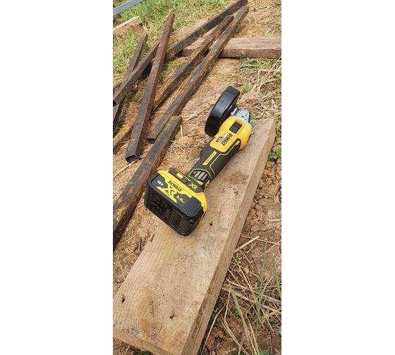 Бесщеточная угловая шлифмашина DEWALT DCG405NT 43
