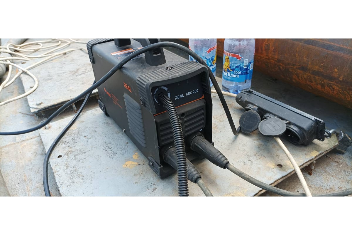 Сварочный инвертор (маска+краги) Сварог ARC 200 REAL Z238N Black 95882 ...
