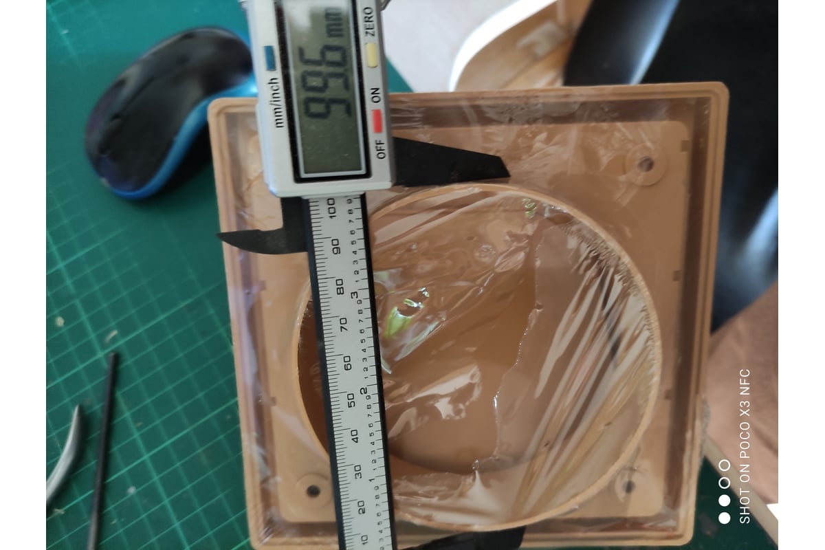 Выход стенной вытяжной с обратным клапаном (150х150 мм, с фланцем 125 ...