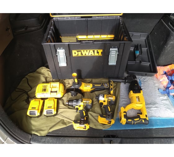 Дрель-шуруповерт DEWALT DCD791NT 30