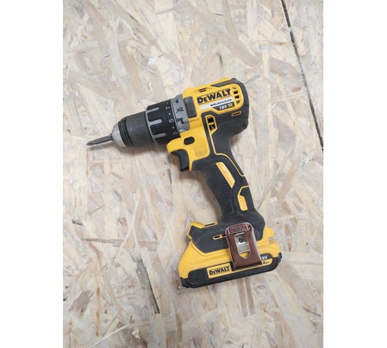 Дрель-шуруповерт DEWALT DCD791NT 22