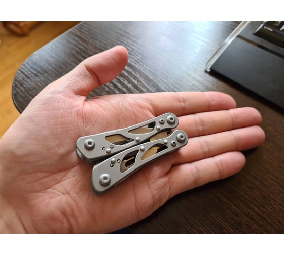 Компактный мультитул Ganzo G104S 16