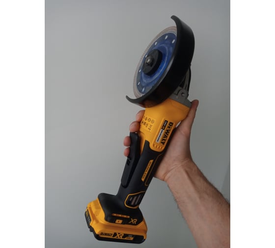 Бесщеточная угловая шлифмашина DEWALT 18 В XR DCG406N 88