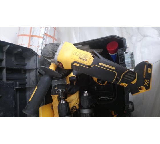 Бесщеточная угловая шлифмашина DEWALT 18 В XR DCG406N 66