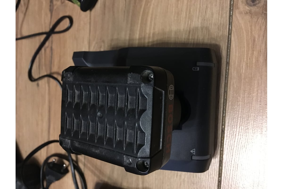 Устройство зарядное Li-Ion GAL 12V-40 Bosch 1600A019R3 - выгодная цена ...