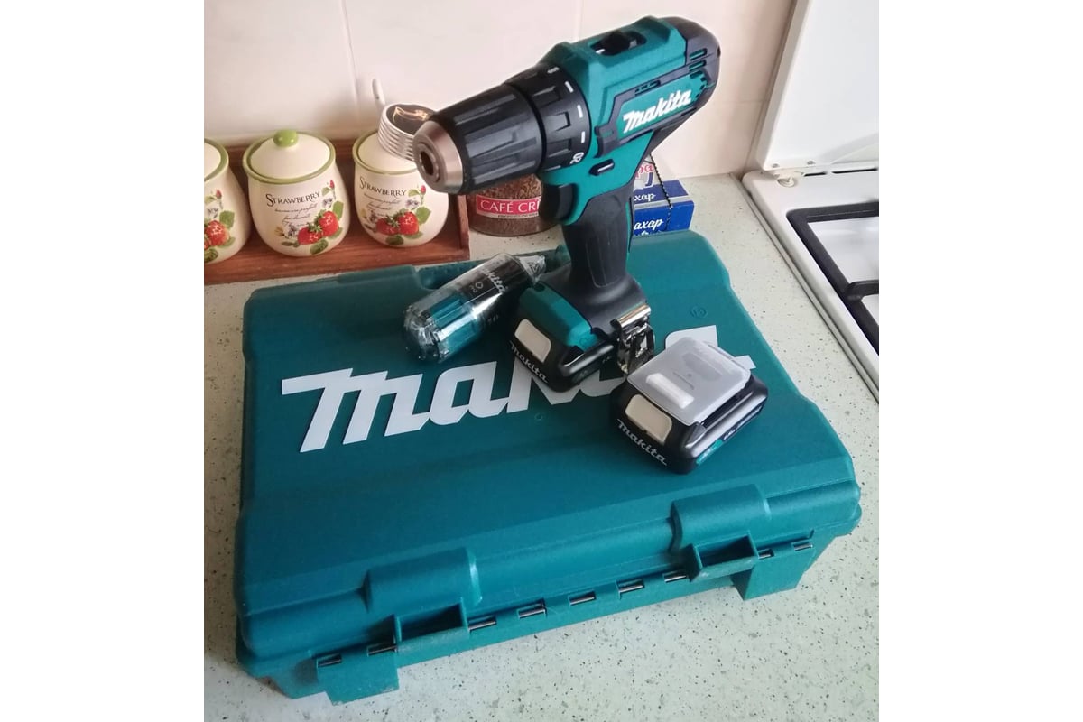 Makita df333. Df333dwye4. Макита df333dwye цена. Df333dwye4 обзор. Df333dwye якорь.