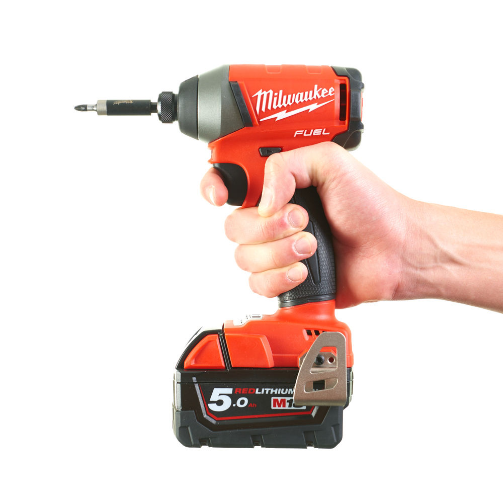 Полировальная машина Milwaukee m18 fap180 502x